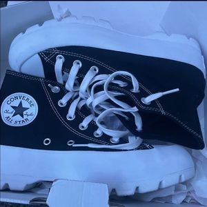 converse chuck taylor shoes